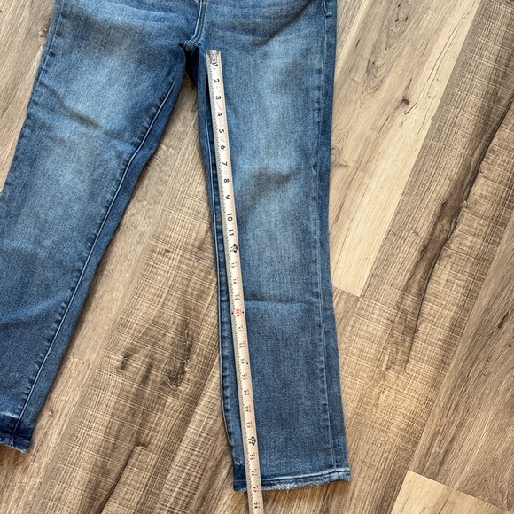 Classic Blue Women's Jeans - RISEN - Picture 2 of 8